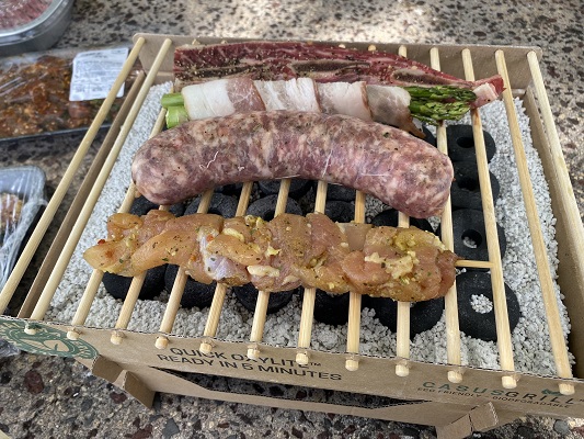 【'Oli'Oliハワイ限定！】ハワイでBBQ！！ セルフバーベキューキット (BBQのイメージ。食材はキットに含まれておりません。）