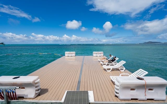 オーシャンデッキ