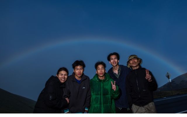 ハワイ島冬の魅力を大凝縮　クジラと夕日と星空観測ツアー