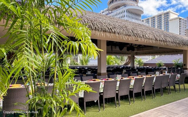 ワイキキ・ルアウ・ビュッフェ