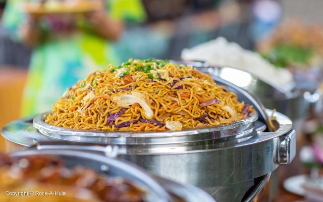 ワイキキ・ルアウ・ビュッフェ