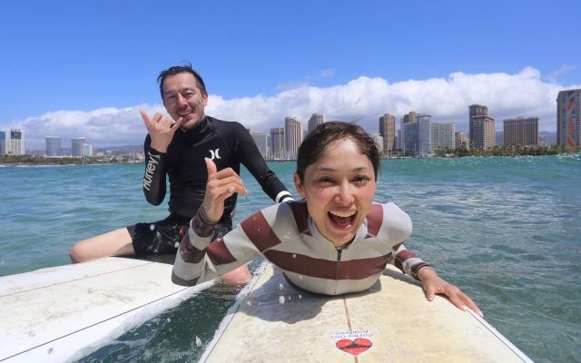 プライベートサーフィンレッスン 13~65歳対象 (サーファー・ガール・アカデミー)