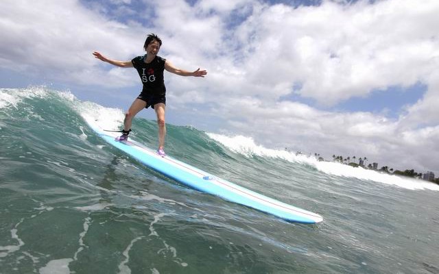 プライベートサーフィンレッスン　13~65歳対象　 (サーファー・ガール・アカデミー）
