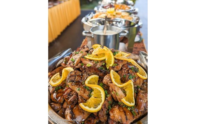 “ロック・ア・フラ”ニューイヤーズイブ・ワイキキルアウ＆ミッドナイトショーオリジナル