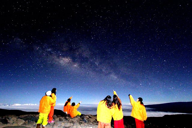 マウナケア山頂サンライズ＆星空ツアー